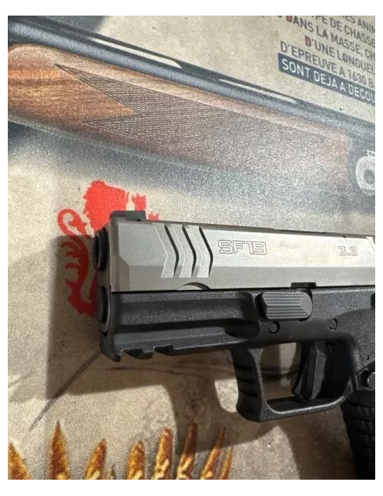 Pistolet HS Produkt SF19 noir inox cal.9x19mm para