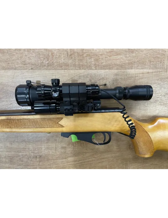 Carabine à verrou Toz 78 cal.22LR + lunette 3-9x40 + bipied + laser + lampe