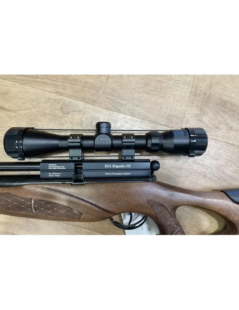 Carabine air comprimé PCP BSA Brigadier cal.5.5mm 40J + lunette 3-9x40