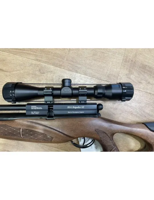 Carabine air comprimé PCP BSA Brigadier cal.5.5mm 40J + lunette 3-9x40