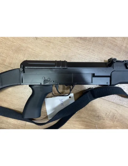 Carabine semi-automatique VZ 58 Sporter cal.222Rem