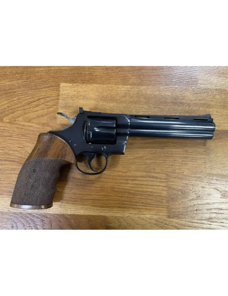 Revolver Colt Python cal.357 Magnum