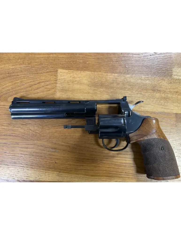 Revolver Colt Python cal.357 Magnum