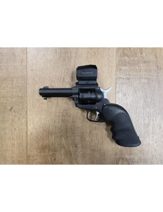 Revolver Ruger Wrangler cal.22LR + point rouge Vector Optics Scrapper 1x20 micro