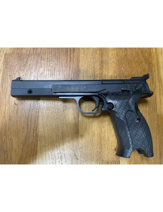 Pistolet Hammerli X-esse cal.22LR